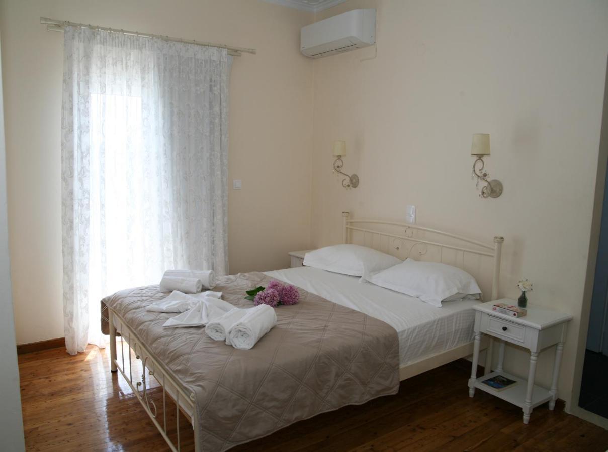 Terpsichore Boutique Appartments Дассия Экстерьер фото
